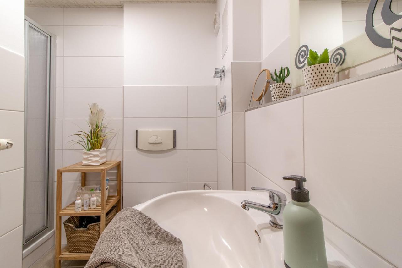 Modernes Apartment Im Gruenen I Balkon I Wlan I Stellplatz Шварценберг Екстер'єр фото